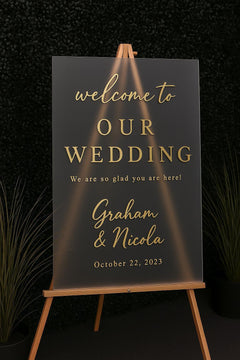 Custom Acrylic Wedding Welcome Sign: Modern Reception Decor